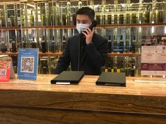 -大中华希尔顿酒店-念自助餐·嗨啤·小龙虾