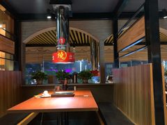 -山之屋炭火烧肉·生啤畅饮(大朗万科中央公园店)