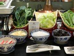 -亮马河饭店翠雅咖啡厅