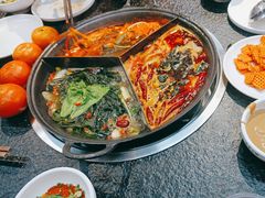 -渝里重庆火锅(航天城店)