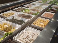 -尚品海鲜肥牛自助火锅(湖明店)
