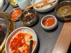 -韩白山·朝鲜族烤牛肉·酱蟹(长宁龙之梦店)