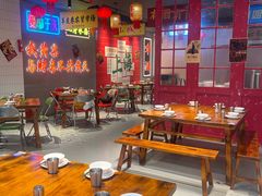 -黄弟大排档·湖南菜·小龙虾·小海鲜(凯旋北路店)