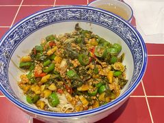 -赣南粉局·赣菜夜排档(新天地店)