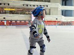 -冠军冰场CHAMPION RINK(凯德广场店)