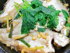 豉油皇杂鱼-鹏城人家海鲜酒家·23年老字号(较场尾店)