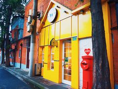 门面-W CAFE(甜爱路店)