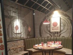 -叶派龙虾•招牌香辣蟹·海鲜(中海国际店)