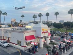 -In-N-Out Burger(LAX)