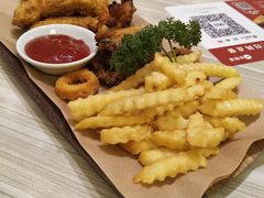 -必胜客(WOW贺州灵峰店)