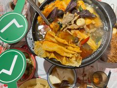 -老表记广西宵夜螺蛳鸭脚煲(东盟店)