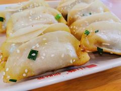 鲜肉锅贴-小姜锅贴(凤凰街店)