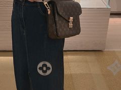 -LV路易威登(德基广场店)