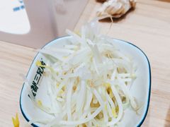 -魔都三兄弟酸辣粉·蘸卤炸串(虹桥万科店)