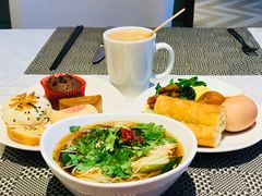 -筠咖啡西餐厅(上海国展宝龙丽筠酒店)