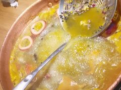 -洱火云南酸菜牛肉火锅(石景山当代商城店)