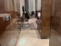 -广州天河希尔顿酒店