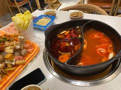 -五味缘小郡肝串串火锅(泛悦城市奥特莱斯店)
