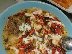 -姚姚酸菜鱼·金戈戈香港豉油鸡(喜荟城联名店)