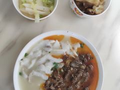 -何记鳝鱼面馆(开发区分店)