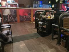-麦凯伦烧烤·精酿超级工厂店(金桥总店)