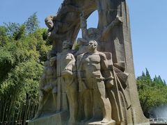 -上海市龙华烈士陵园