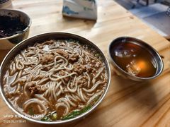 -正宗杨记普洱酸醋米线(总店)
