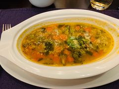 -卡佩罗意大利餐厅及酒吧Al Cappello Trattoria