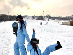 -东北亚滑雪场