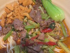 -方铲铲·成都板凳面(滨江银泰店)