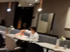 -必胜客(漕宝路店)