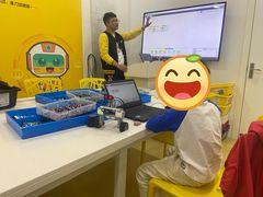 -童程童美·信息学竞赛·乐高机器人编程(长宁来福士校区)