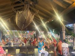 -Sunset Bar(丹绒亚路香格里拉店)