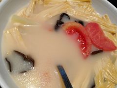 -汤城小厨•粤菜•靓汤(苏州街店)