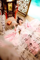 -九月鹰飞汉服摄影工作室