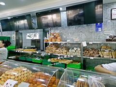 面包甜点陈列柜-闻酥园(青羊区文殊坊店)