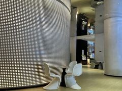 -涨巢·潮玩水疗局