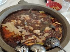 -安吉美渝石锅鱼(芜园西路店)