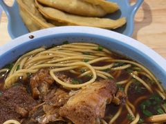 -老新隆牛肉锅贴(新街口店)
