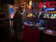 -GAGA主题量贩式KTV平价店(工大店)
