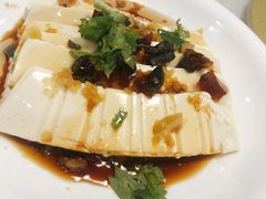 皮蛋豆腐-邵伯福满楼龙虾馆