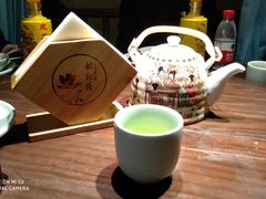-韵秋荷(宝山龙湖天街店)