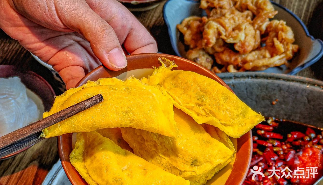 终于吃到这家重庆火锅🙈排队一小时果然值