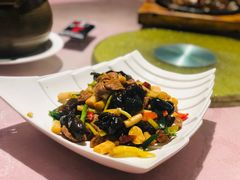 -东馆和天下特色餐饮(工农店)