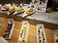 -雍和会海鲜姿造自助(湖东路店)