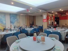 -有红鸡毛店·川菜(建设路店)