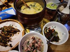 -老湖南·河鱼一锅鲜(兆禾里店)