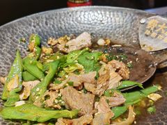 -费大厨辣椒炒肉(黄兴中心广场店)