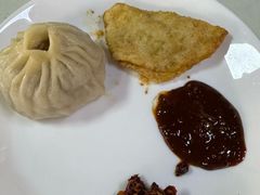 -敖特尔布里亚特美食坊(世纪花苑店)