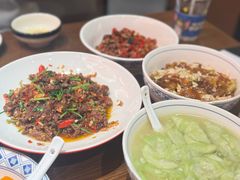 野山椒炒牛肉-八碗湘长沙市井菜(坡子街店)